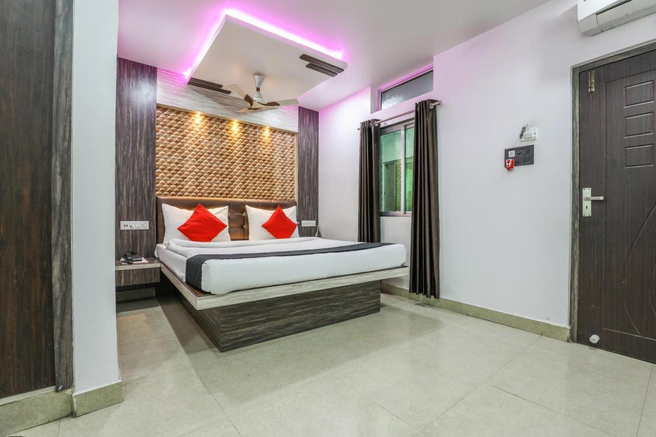 Oyo 14472 Brahmaputra Guest House Gauháti Kültér fotó