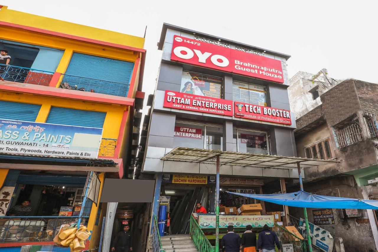Oyo 14472 Brahmaputra Guest House Gauháti Kültér fotó