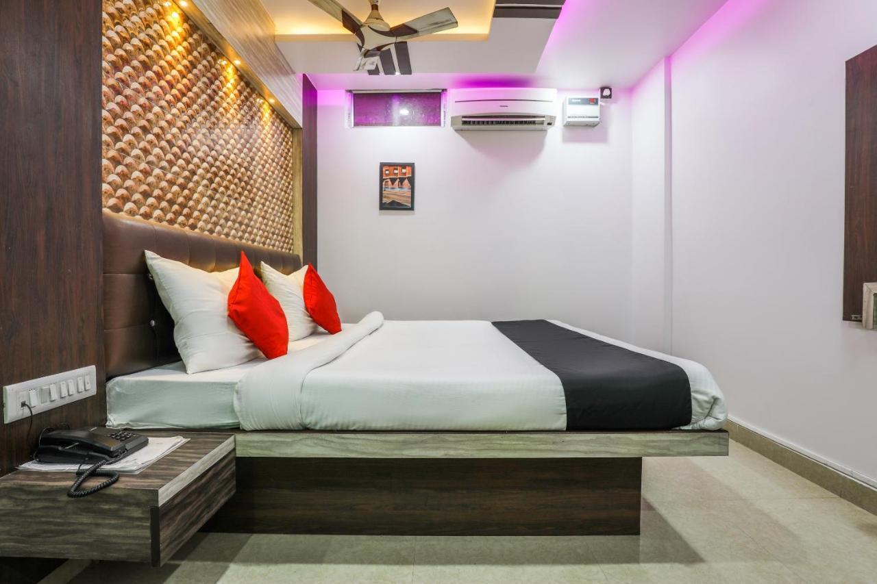 Oyo 14472 Brahmaputra Guest House Gauháti Kültér fotó